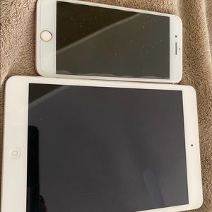 Apple iPad and iPhone 8